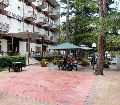 Hotel Belvedere Кастрокаро-Терме Экстерьер фото