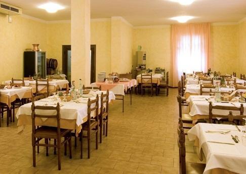 Hotel Belvedere Кастрокаро-Терме Экстерьер фото