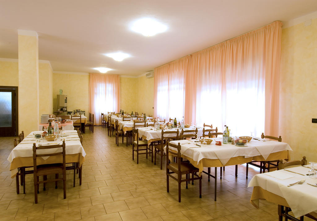 Hotel Belvedere Кастрокаро-Терме Экстерьер фото